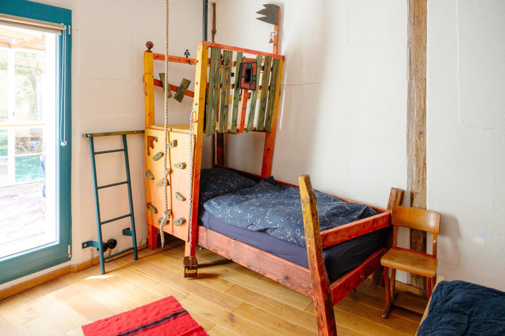 קמניץ The Upholstery Tinyhouse Deluxe Eco Chalet Kreativ Citynah מראה חיצוני תמונה